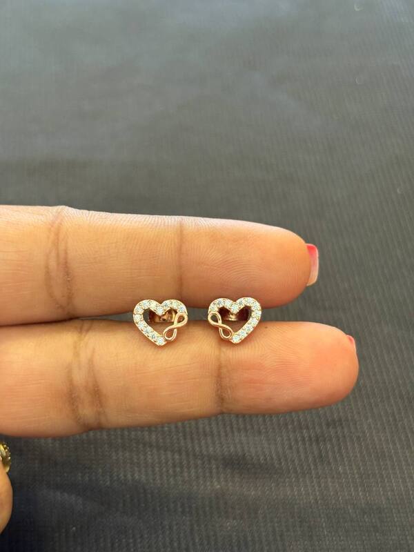 silver heart inifinity stud with rosegold finish