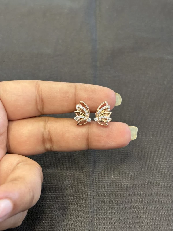 Silver wing stud with rose gold finish