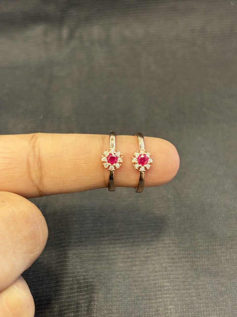 Silver white with pink stone toe ring with rosegold finish