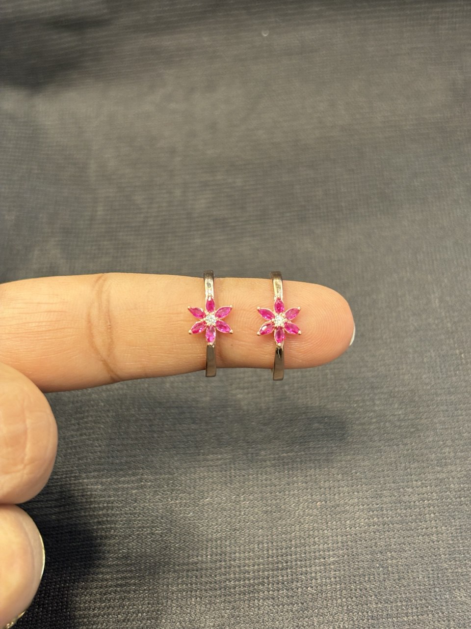 Silver pink star toe ring with rosegold finish