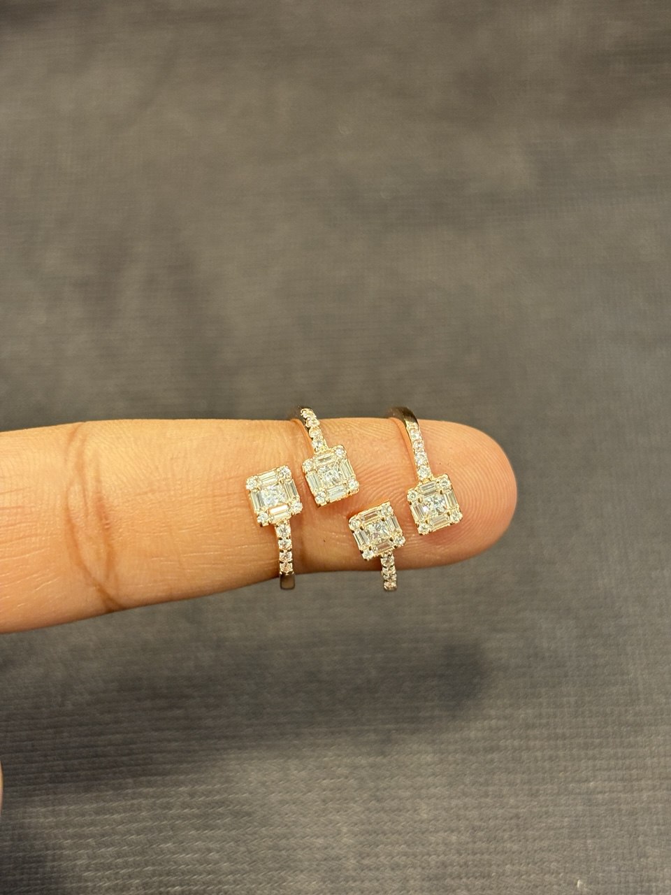 Silver square toe ring with rosegold finish