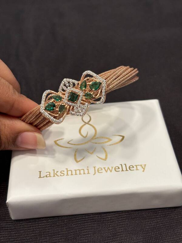 Silver seven green magnetic cuff with rosegold finish