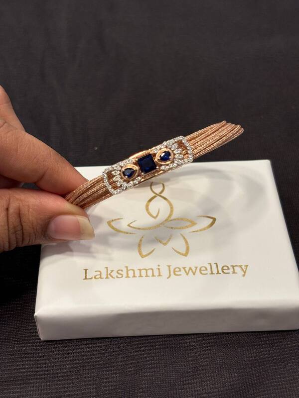 Silver violet square magnetic cuff with rosegold finish