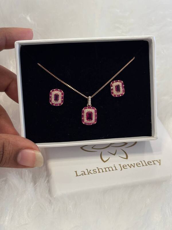 Silver pink aura with rosegold finish