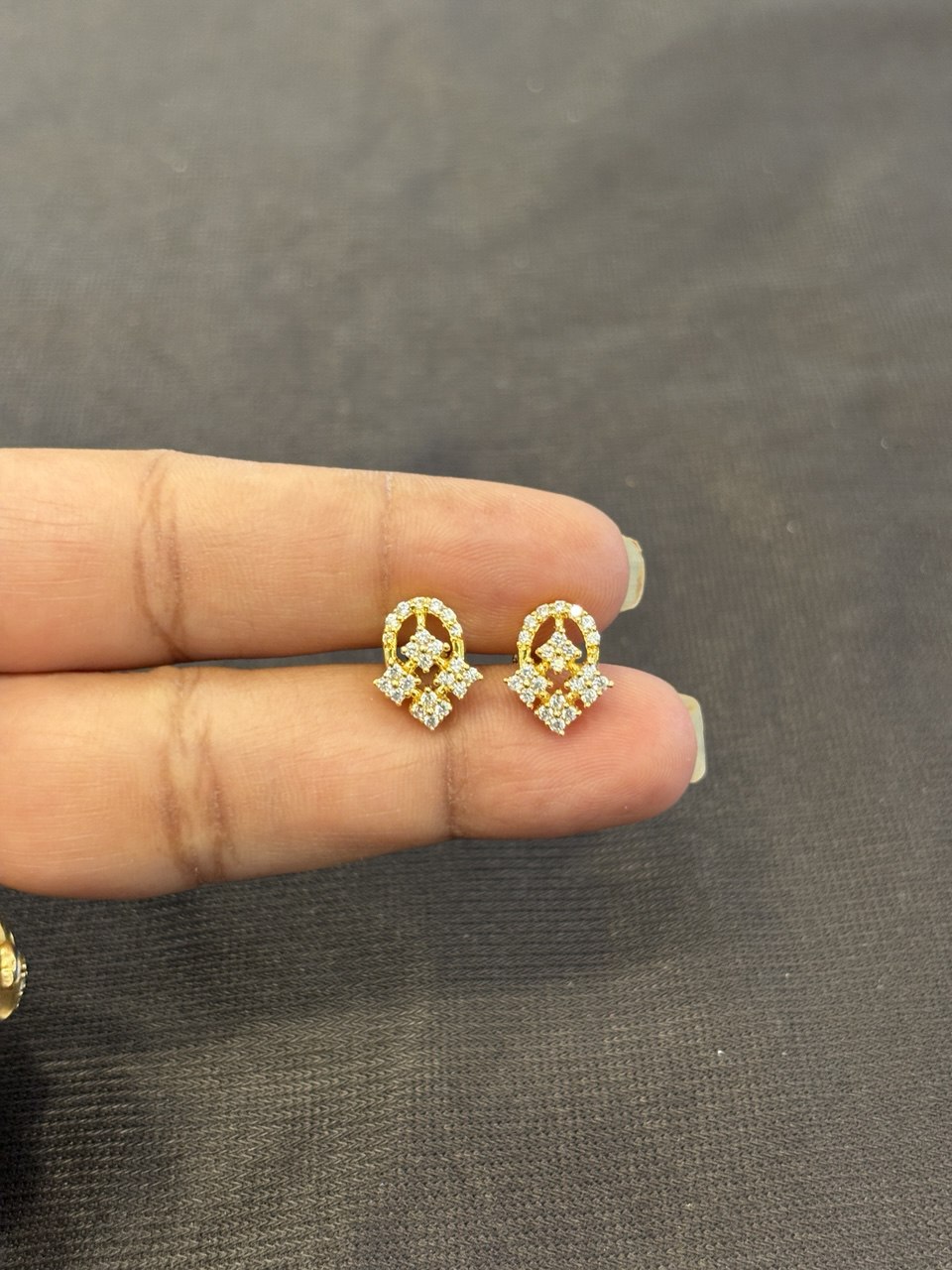 Silver Quadra stud with gold finish