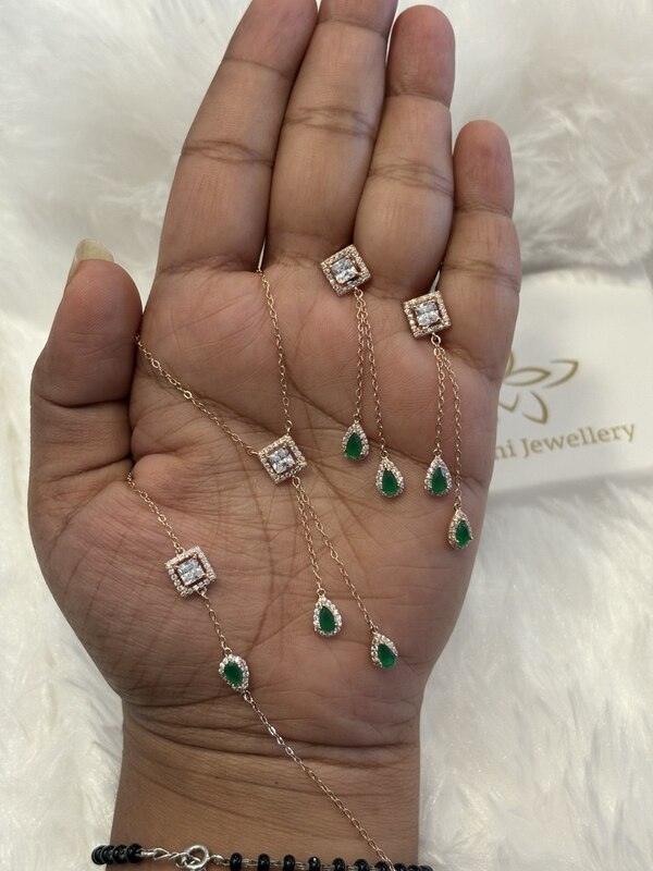 silver pendant green set