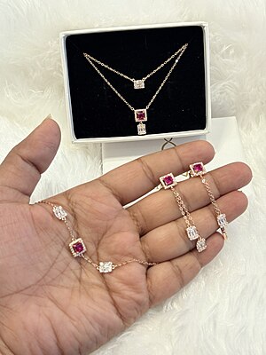 Silver pendant set pink with rose goldfinish