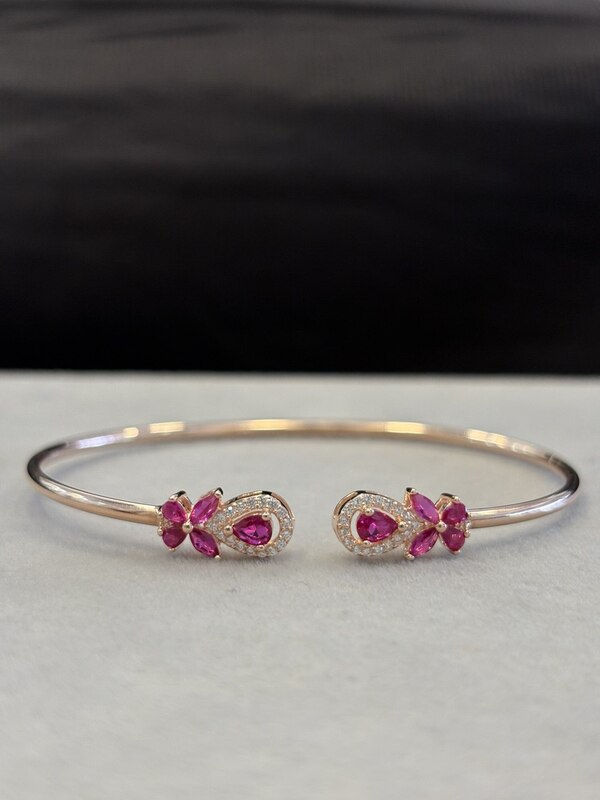 Silver zyra pink with rosegold finish