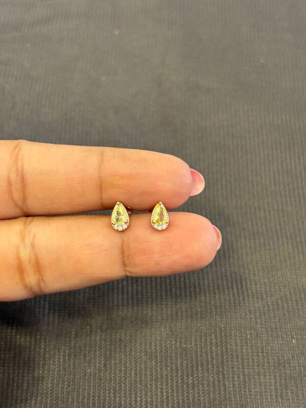 Silver yellow drop second stud with rosegold finish