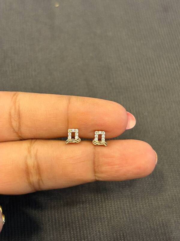 Silver wall second stud with rosegold finish