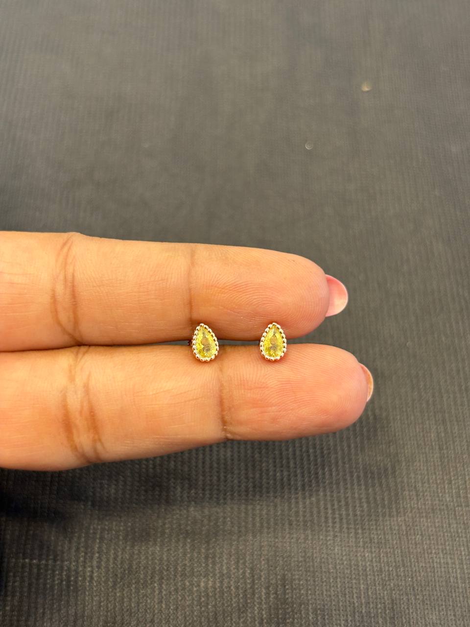 Silver yellow due drop with rosegold finish