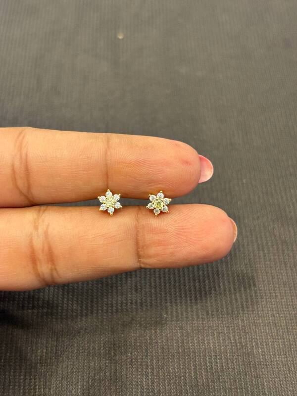 Silver stone nakshtra with gold finish