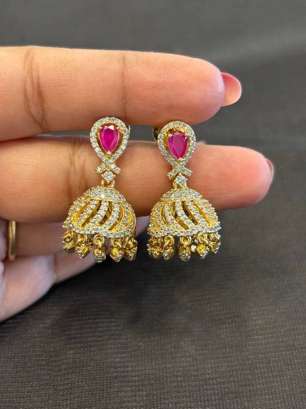 Silver thoorigai jimiki stud pink with gold finish