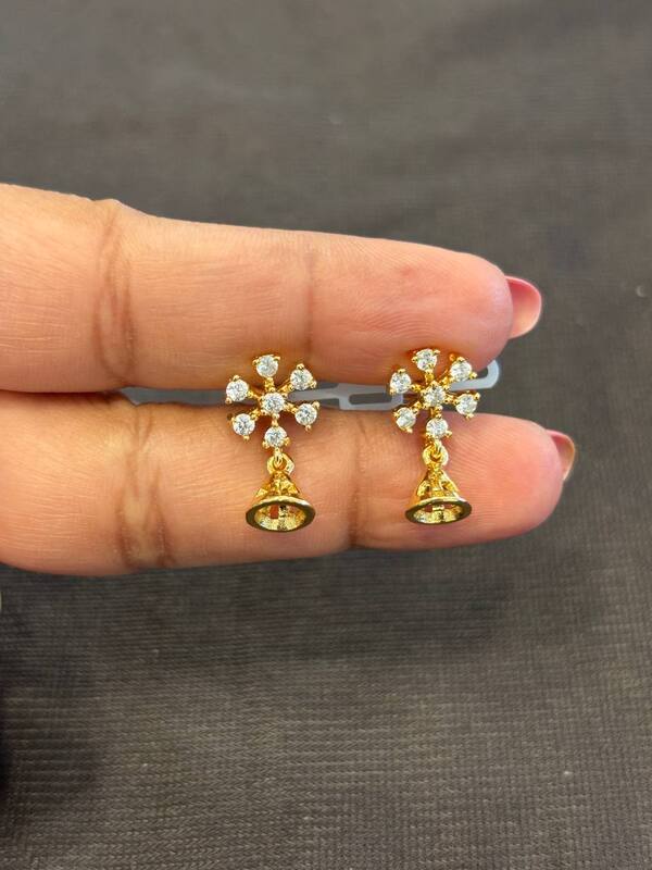 Silver vattam hanging with gold finish