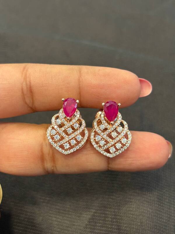 Silver thumbai stud with rosegold finish