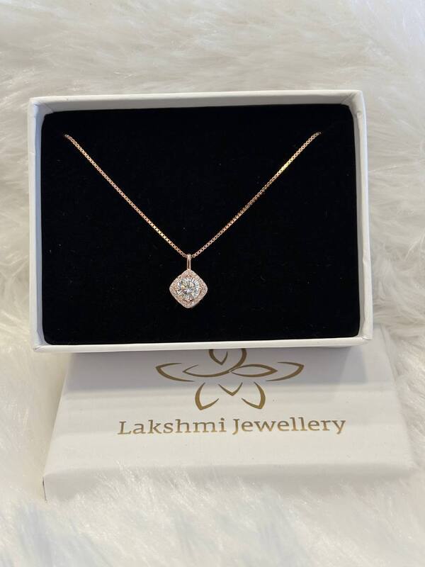 Silver square chain with rosegold finish