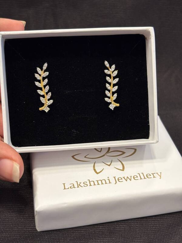 Silver leaf earcuff with gold finish