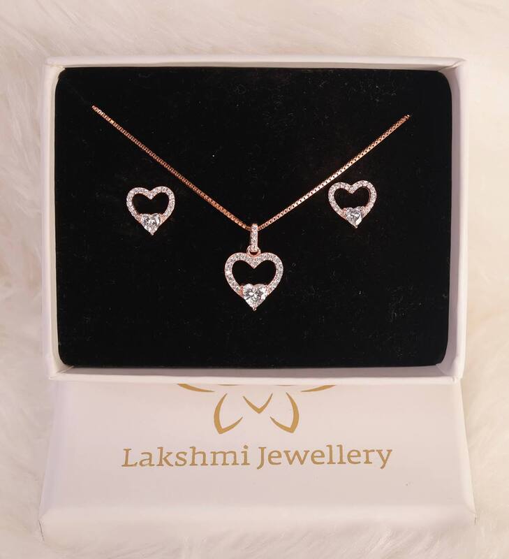 Silver innisai white with rosegold finish