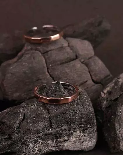 Silver maha toe ring with rosegold finish
