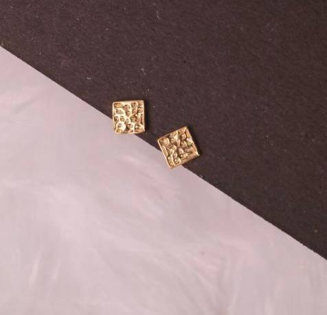 Silver square dot second stud with rosegold finish