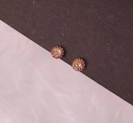 Silver harini second stud with rosegold finish