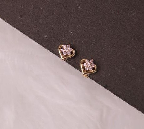Silver heart flower 1 second stud with rosegold finish