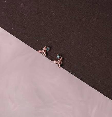 Silver tri blue second stud with rosegold finish