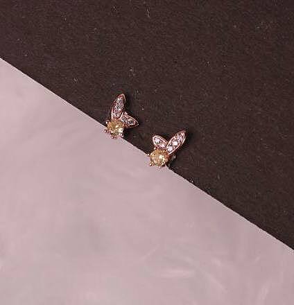 Silver bunny yellowsecond stud with rosegold finish