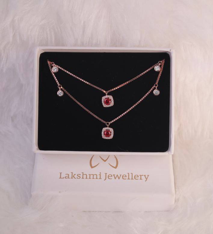 Silverred square anklet with rosegold finish