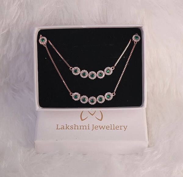 Silver green five anklet withr osegold finish