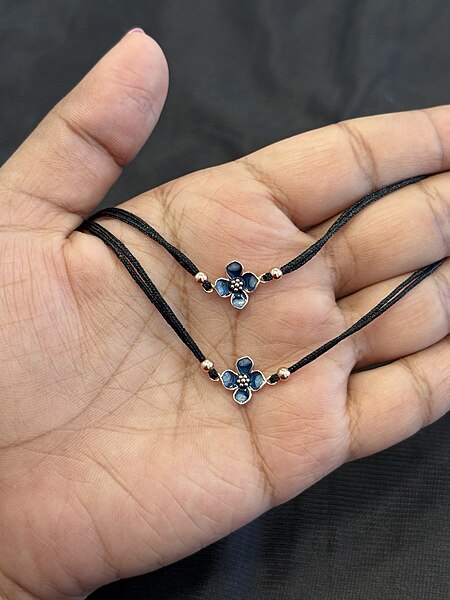 Silver flower rope anklet with rosegold finish