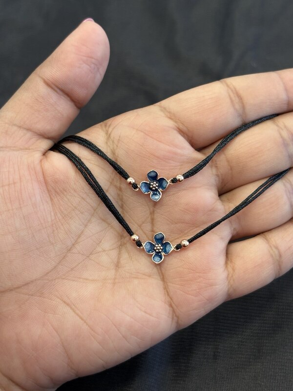 Silver flower rope anklet with rosegold finish