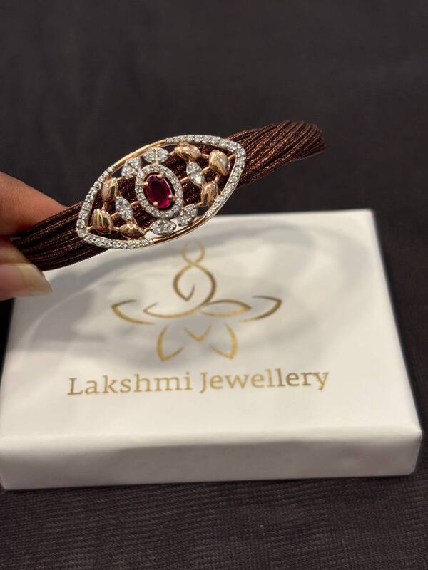 Silver eye magnetic cuff with rosegold finish