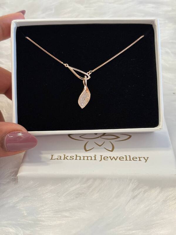 Silver thiya pendant chain with rosegold finish