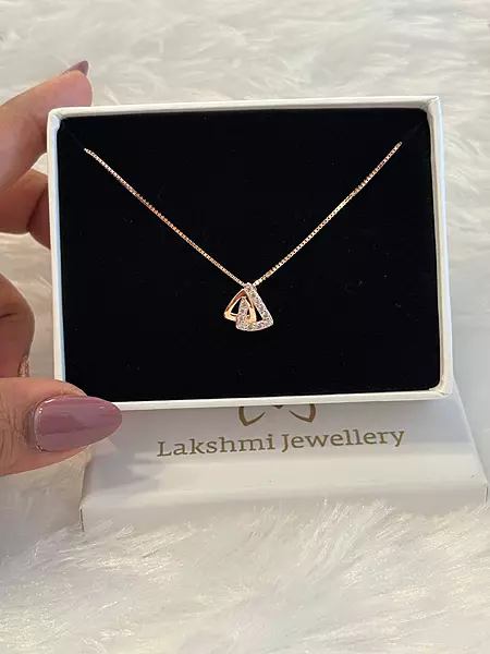 Silver iniya pendant with rosegold finish