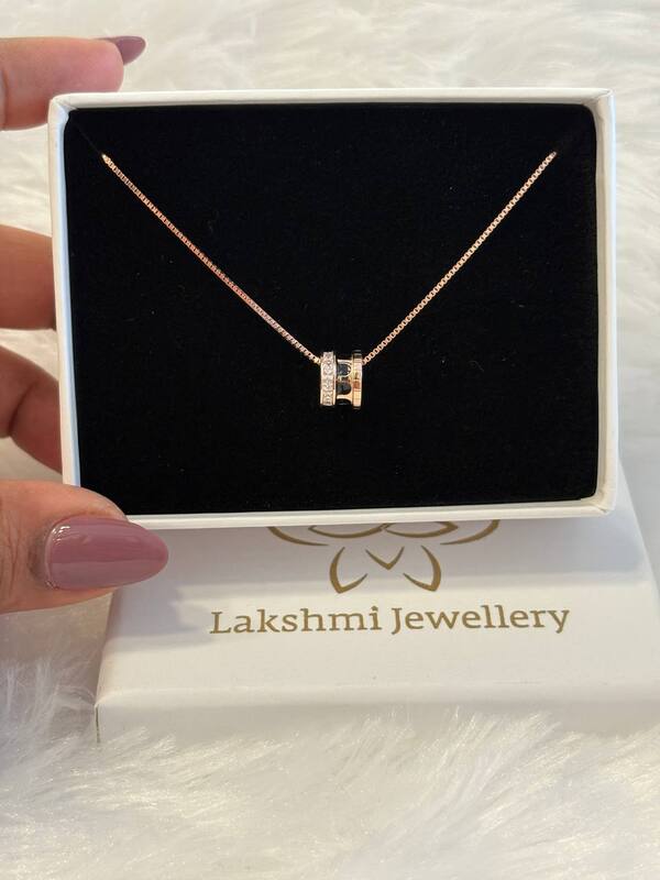 Silver mathalam pendant chain with rosegold finish