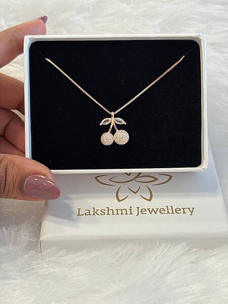 Silver sahana pendant chain with rosegold finish