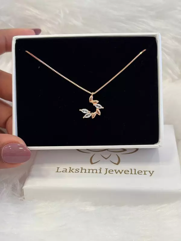 Silver harini pendant chain with rosegold finish
