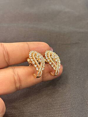 Silver pavizha stud with rosegold finish