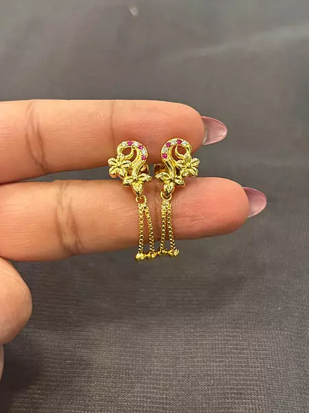 Silver bharani stud with gold finish
