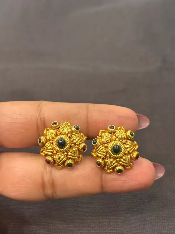 Silver nakshathra stud with antique finish
