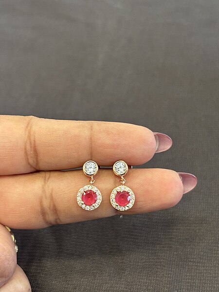Silver red drop stud with rosegold finish