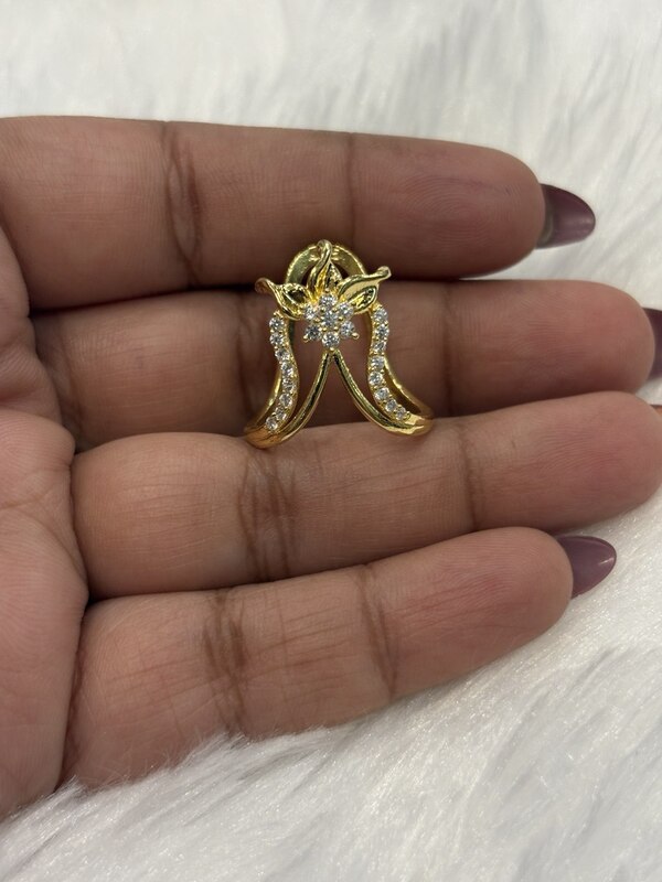 Silver gothai vangi ring with gold finish