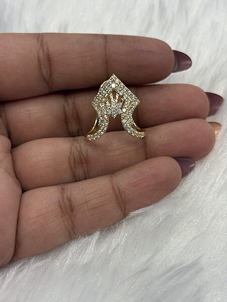 Silver ambari vangi ring with gold finish