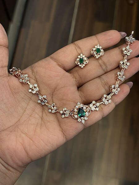 Silver emarald grace set with rose gold finish