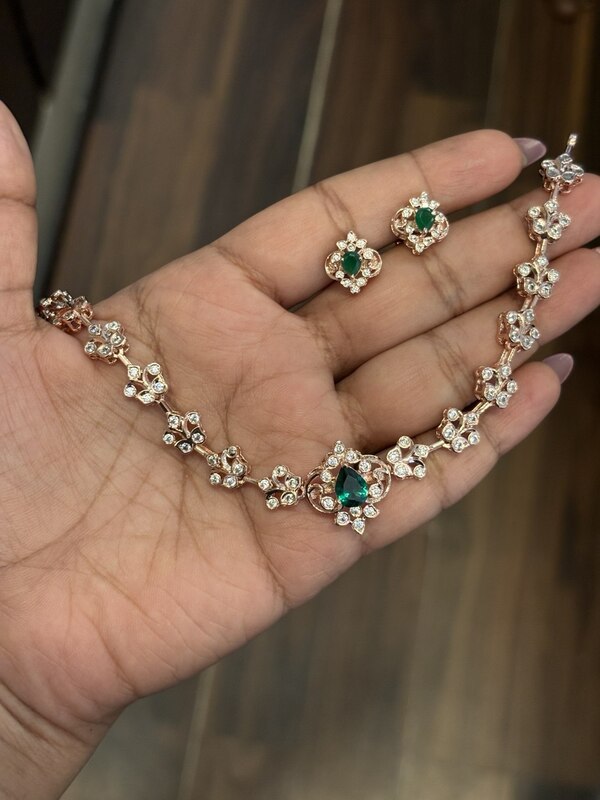 Silver emarald grace set with rose gold finish