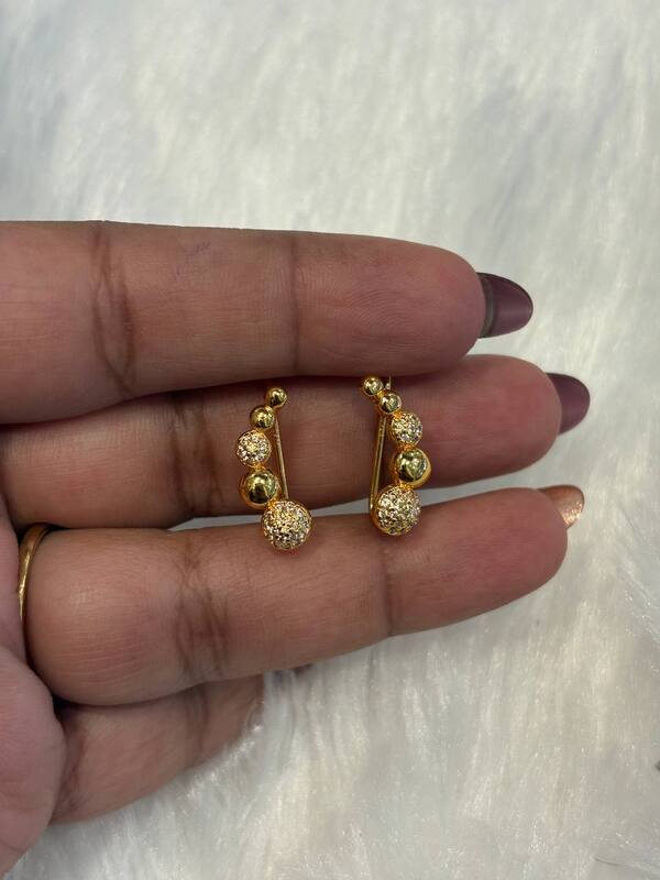 Silver aradhana ear cuff with gold finish