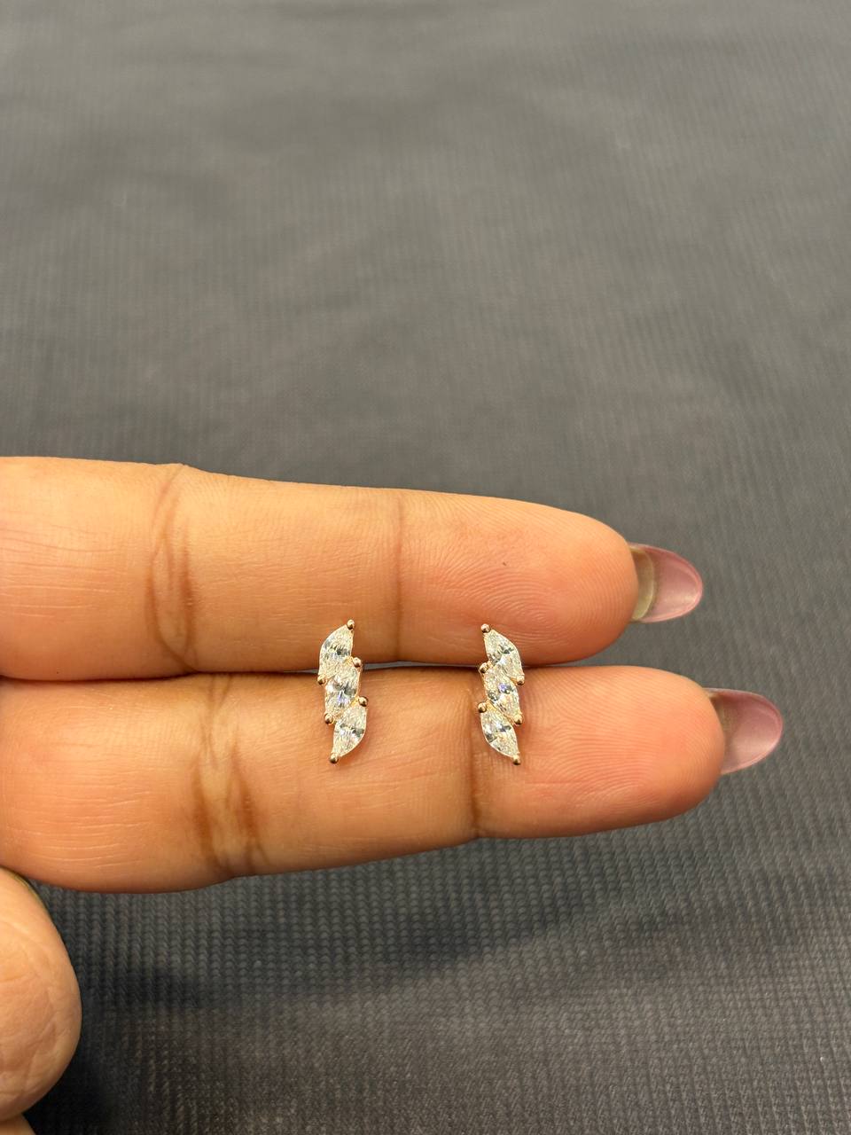 Silver tri stone second stud with rosegold finish