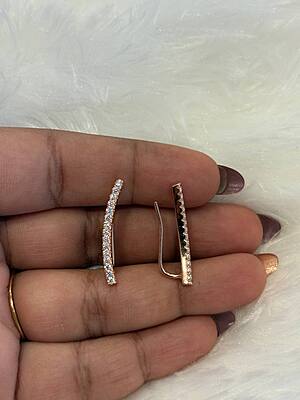 Silver minnal second stud with rosegold finish