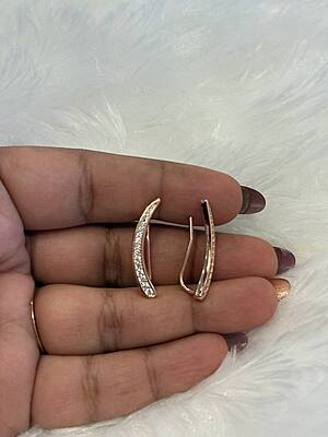Silver vaan ear cuff with rosegold finish